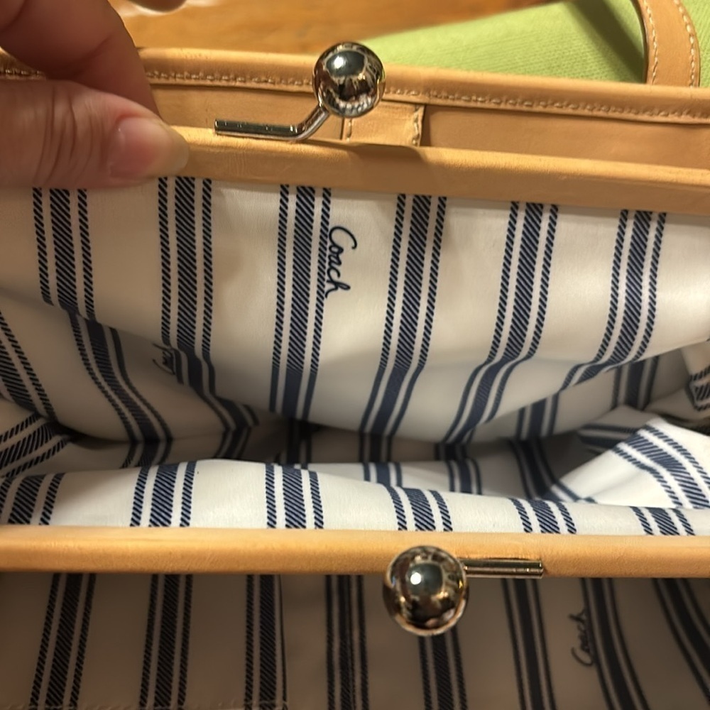 Coach 10th Anniversary Hampton Archive Satchel - Picture 8 of 10